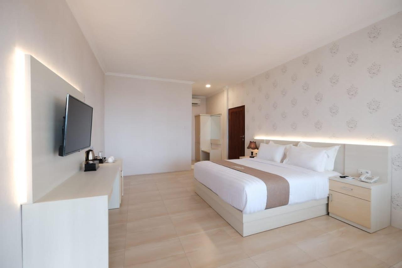 Bukit Indah Doda Hotel & Resorts Palu Luaran gambar