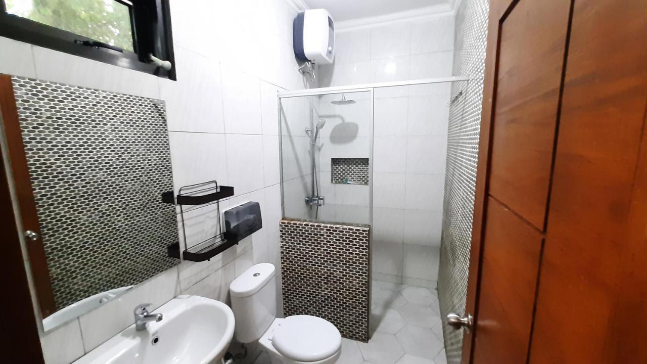 Bukit Indah Doda Hotel & Resorts Palu Luaran gambar