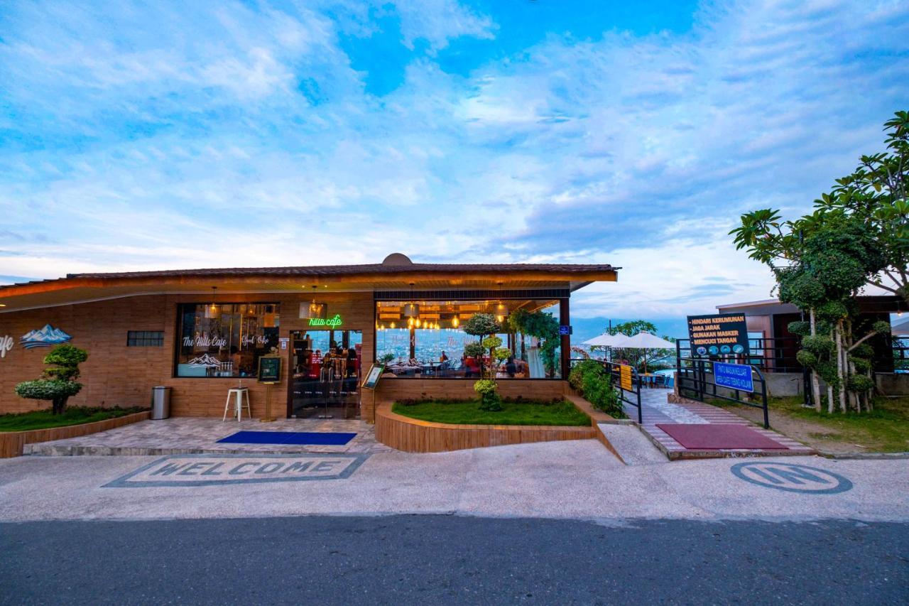 Bukit Indah Doda Hotel & Resorts Palu Luaran gambar