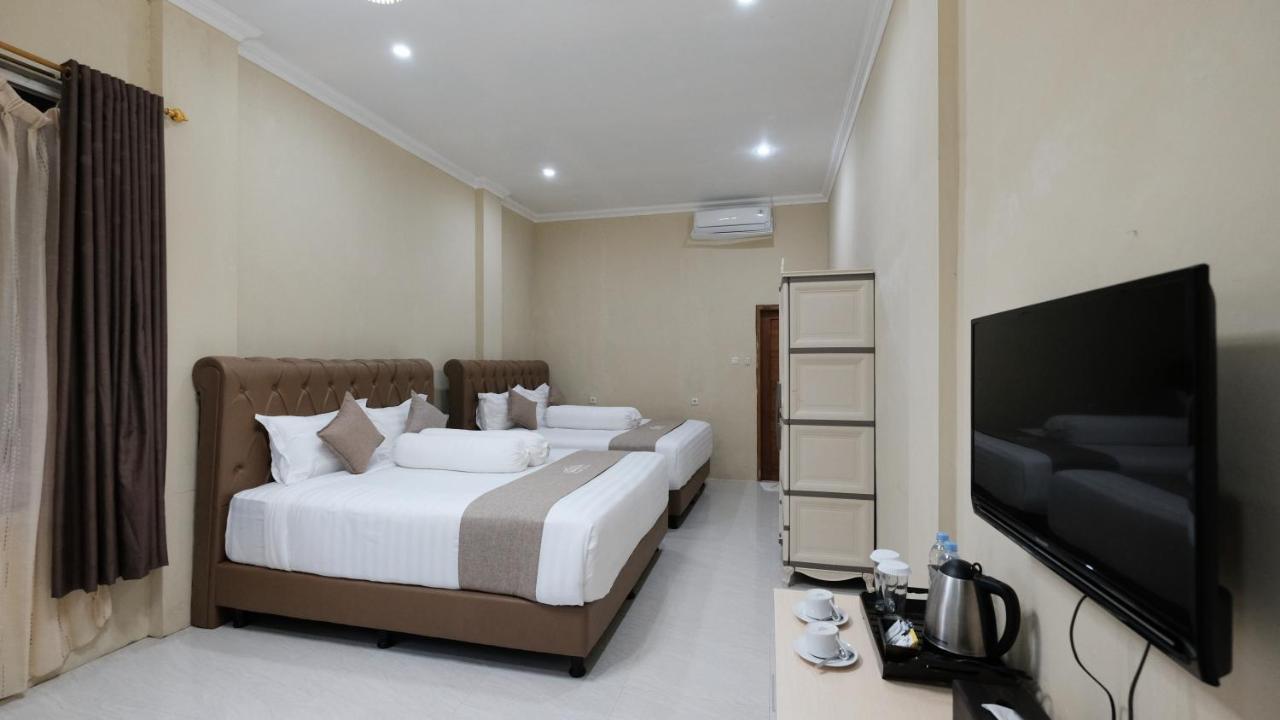 Bukit Indah Doda Hotel & Resorts Palu Luaran gambar