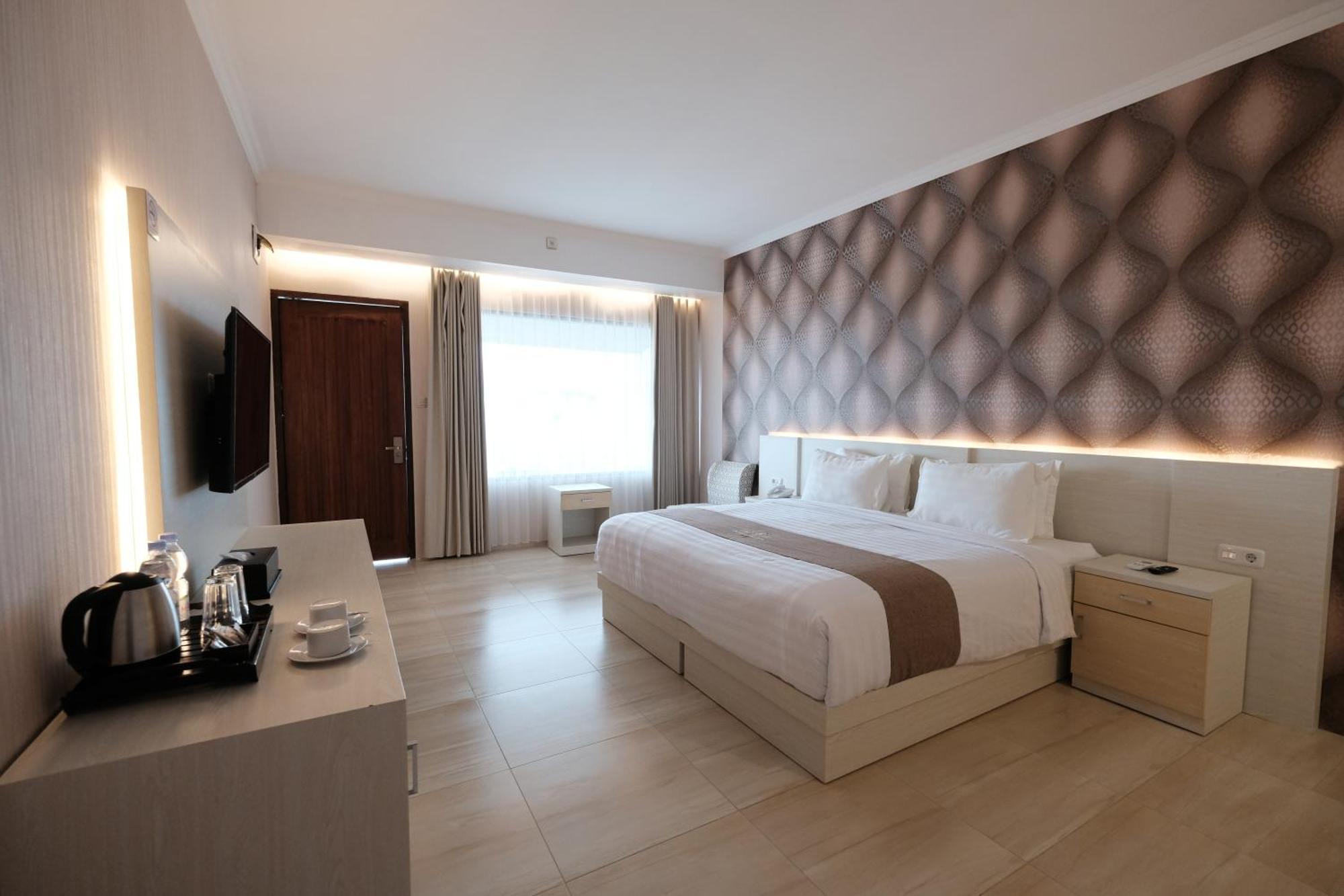 Bukit Indah Doda Hotel & Resorts Palu Bilik gambar