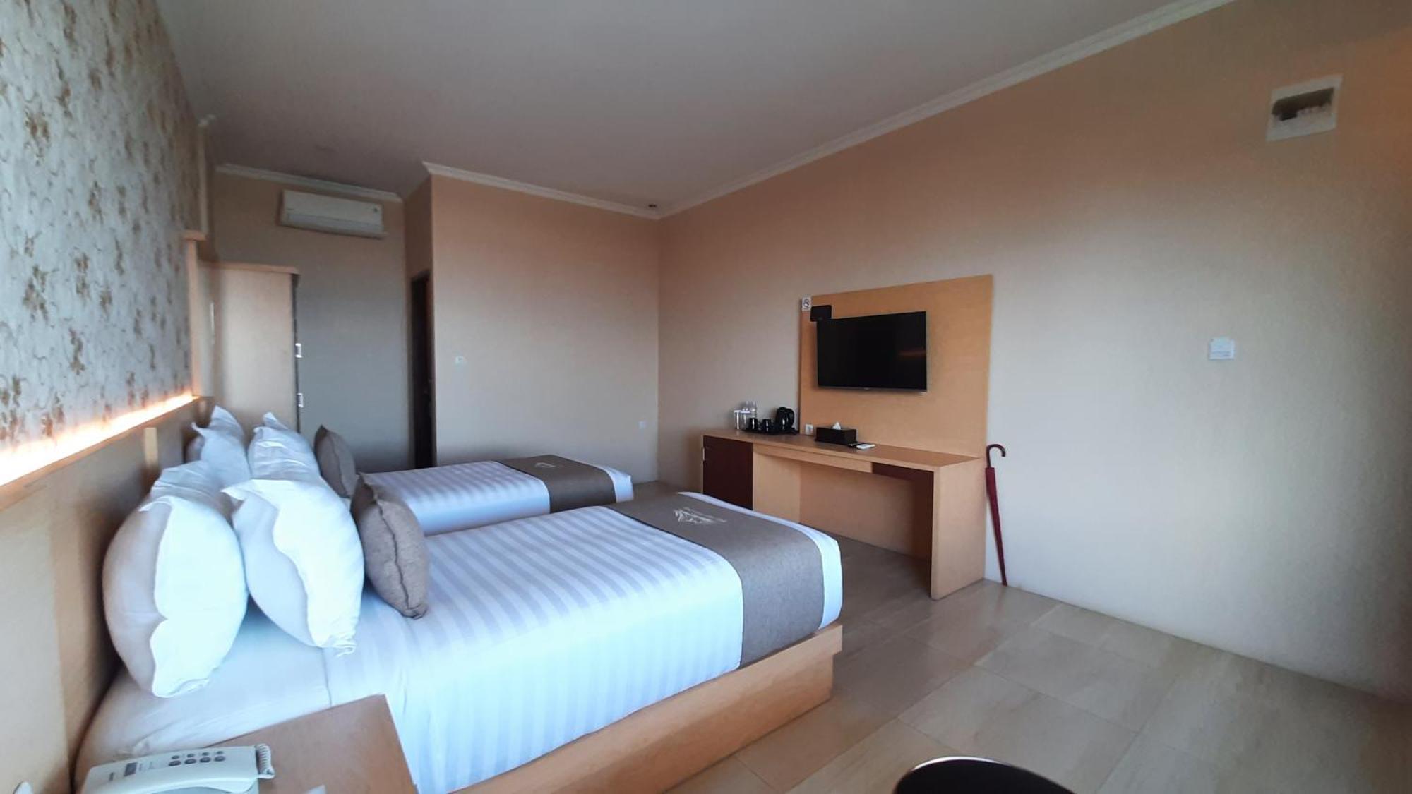 Bukit Indah Doda Hotel & Resorts Palu Bilik gambar