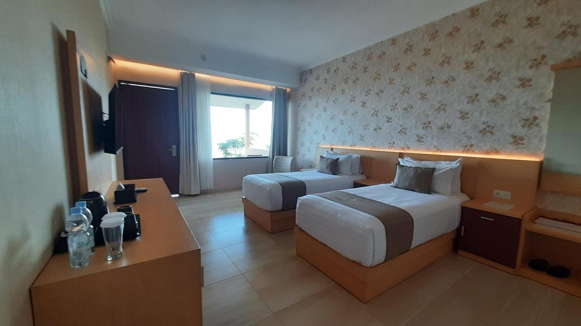 Bukit Indah Doda Hotel & Resorts Palu Bilik gambar