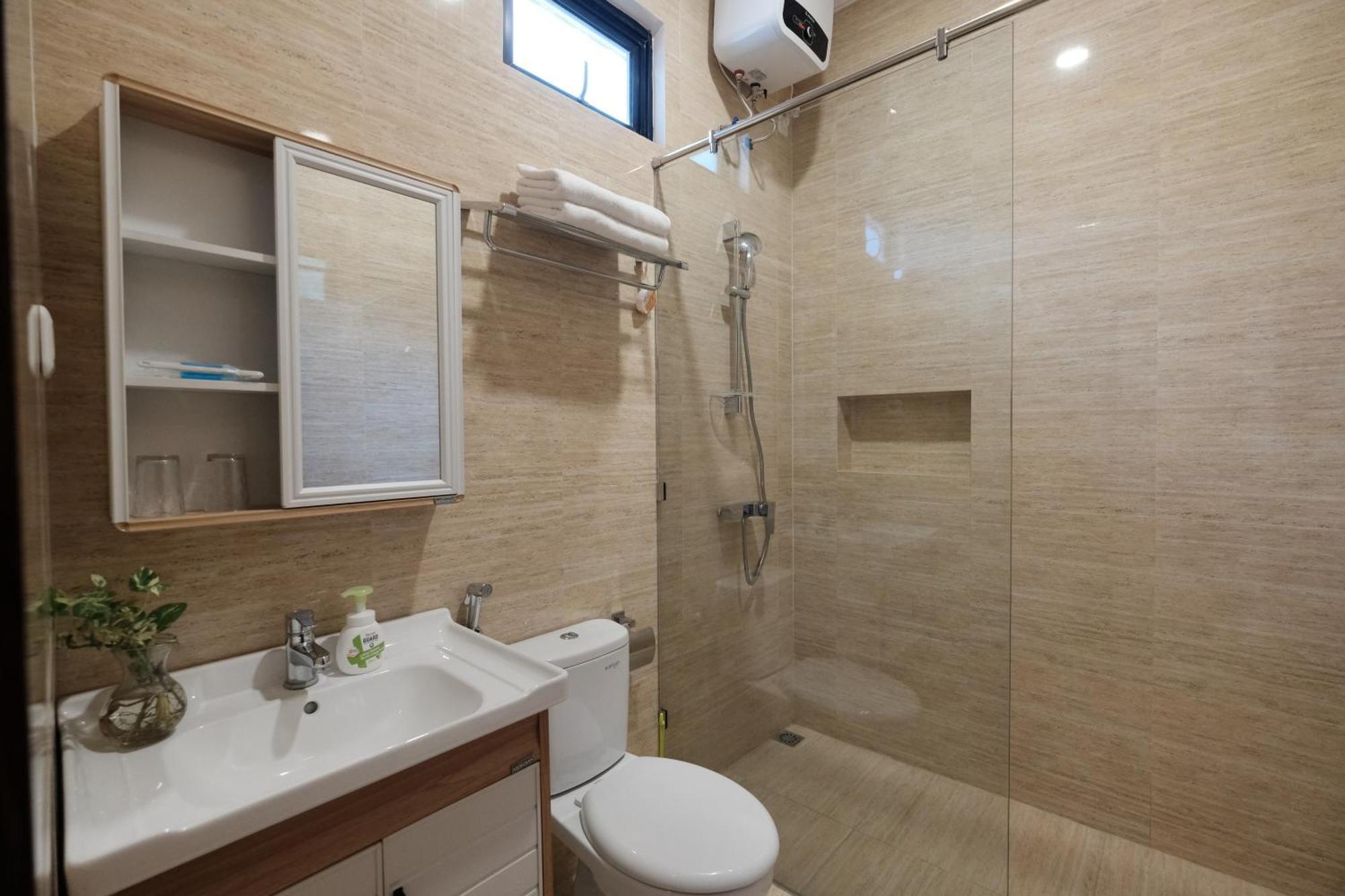 Bukit Indah Doda Hotel & Resorts Palu Bilik gambar